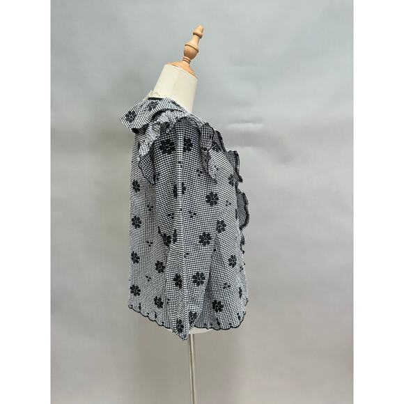 Entro gingham black & white embroidered tie front  top size small 3/4 sleeve - Picture 4 of 16